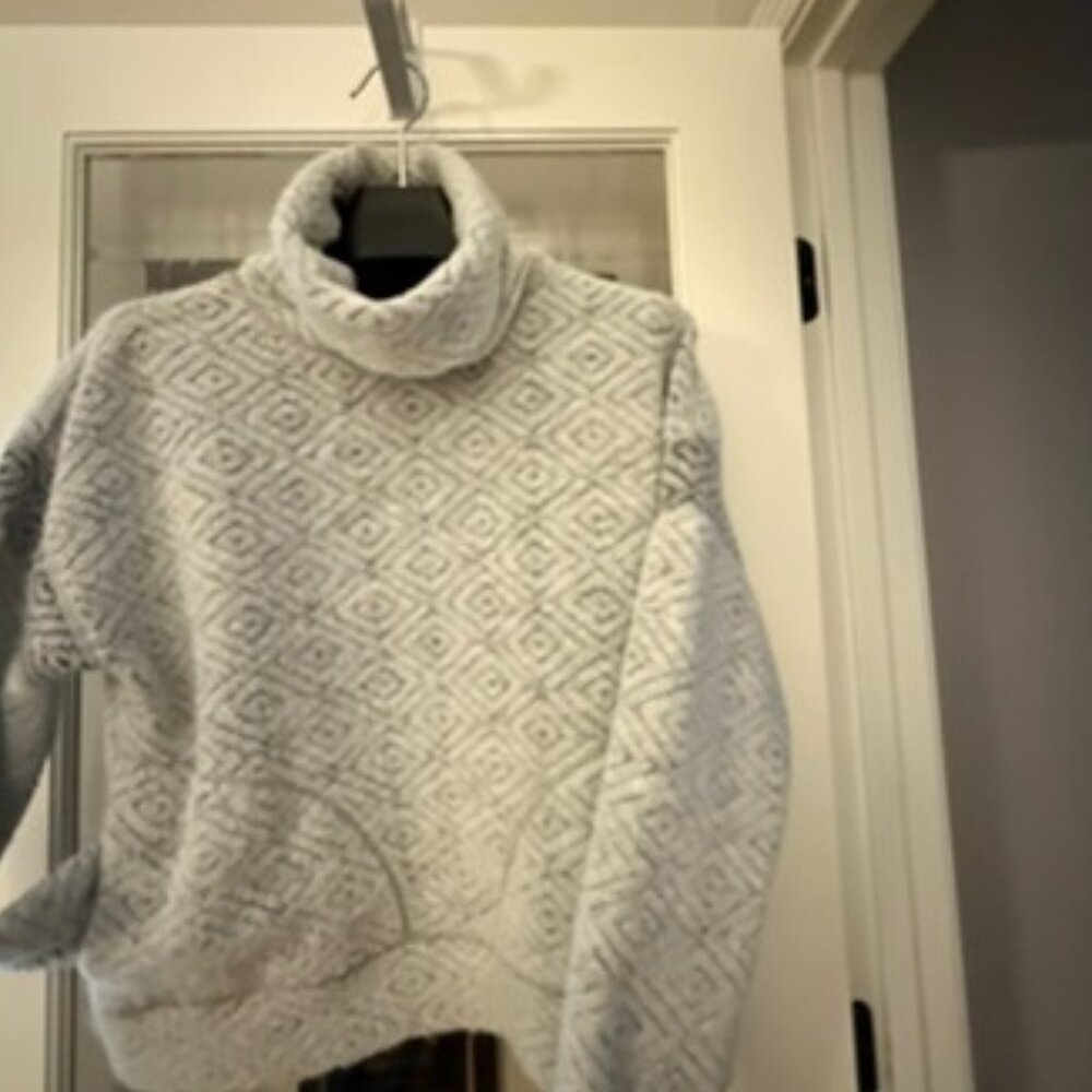 Prana Woman's Large Crestland Pullover Sweater